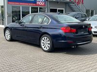 gebraucht BMW 328 i / Luxury Line+Sitzheizung+Parksensoren+Navi+Klima