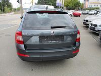 Gebraucht Skoda Octavia Joy 150 PS (110 kW) 2016 Grau metallic Kombi