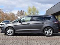 Gebraucht Ford S-MAX Titanium 160 PS (117 kW) 2017 Magneticgrau metallic Van / Kleinbus