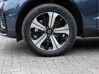 Gebraucht Volvo XC60 Plus 398 PS (292 kW) 2023 Denim blue / metallic SUV