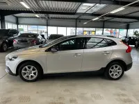 Gebraucht Volvo V40 CC You! 120 PS (88 kW) 2015 Silber Kombi
