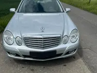 Gebraucht Mercedes E280 190 PS (139 kW) 2009 Silber Limousine
