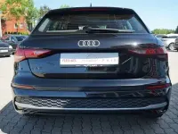 Gebraucht Audi A3 Sport 116 PS (85 kW) 2025 Schwarz Limousine