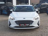 Gebraucht Ford Focus Trend 101 PS (74 kW) 2018 Weiß Limousine