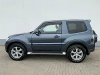 Gebraucht Mitsubishi Pajero Intense 170 PS (125 kW) 2008 Grau SUV