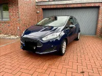 Gebraucht Ford Fiesta Trend 80 PS (58 kW) 2016 Blau Kleinwagen