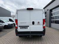 Gebraucht Fiat Ducato 131 PS (96 kW) 2019 Weiß Van