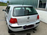 Gebraucht VW Golf IV 70 PS (51 kW) 1999 Silber Kleinwagen