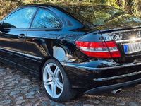 Gebraucht Mercedes CLC180 143 PS (105 kW) 2010 Schwarz Kleinwagen