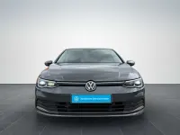 Gebraucht VW Golf VIII Active 150 PS (110 kW) 2022 Grau Limousine