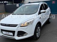 Gebraucht Ford Kuga Trend 150 PS (110 kW) 2013 Weiß SUV