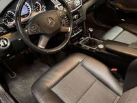 Gebraucht Mercedes E200 Avantgarde 184 PS (135 kW) 2011 Schwarz Limousine