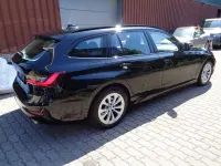 Gebraucht BMW 320 Advantage 190 PS (139 kW) 2022 Schwarz Kombi