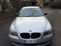 Gebraucht BMW 530 231 PS (169 kW) 2004 Silber Limousine