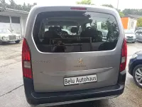Gebraucht Peugeot Rifter 131 PS (96 kW) 2019 Silber Van / Kleinbus