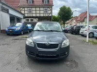 Gebraucht Skoda Fabia Ambiente 70 PS (51 kW) 2009 Grau Limousine