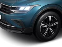 Gebraucht VW Tiguan Move 150 PS (110 kW) 2024 Nightshade blue metallic SUV