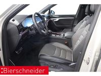 Gebraucht VW Touareg R-line 286 PS (210 kW) 2023 Beige SUV