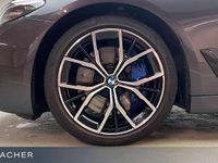 Gebraucht BMW 530 Efficient Dynamics 286 PS (210 kW) 2023 Sophistograu brillanteffekt Kombi