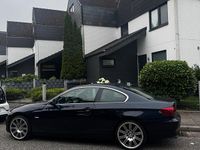 Gebraucht BMW 330 231 PS (169 kW) 2007 Blau Coupé