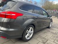 Gebraucht Ford Focus Titanium 150 PS (110 kW) 2016 Grau Limousine