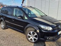 Gebraucht VW Touran Cross 140 PS (102 kW) 2013 Schwarz Van / Kleinbus