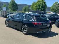 Gebraucht Mercedes E220 Avantgarde 197 PS (144 kW) 2026 Schwarz Limousine