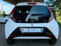 Gebraucht Toyota Aygo X-play 72 PS (52 kW) 2021 Weiß Kleinwagen