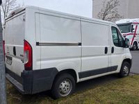 Gebraucht Peugeot Boxer 109 PS (80 kW) 2018 Weiß Van
