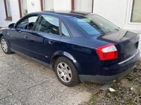 Używany Audi A4 131 KM (96 kW) 2002 Niebieski Sedan/Limuzyna