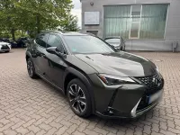 Gebraucht Lexus UX 184 PS (135 kW) 2023 Grün SUV