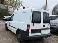 Gebraucht Opel Combo 75 PS (55 kW) 2009 Casabl/arctic/eisweiss/kaolin Van / Kleinbus