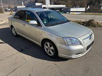 Gebraucht Toyota Avensis Sol 147 PS (108 kW) 2004 Gold Limousine