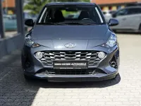 Gebraucht Hyundai i10 Select 67 PS (49 kW) 2023 Grau Kleinwagen