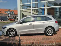 Gebraucht Mercedes B180 Progressive 136 PS (100 kW) 2019 Iridiumsilber Kleinwagen