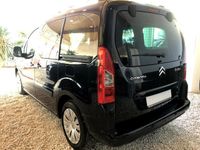 Gebraucht Citroën Berlingo 112 PS (82 kW) 2011 Schwarz metallic Van / Kleinbus