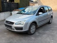 Second-hand Ford Focus 101 CP (74 kW) 2006 Argintiu Break