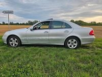 Gebraucht Mercedes E320 204 PS (150 kW) 2004 Silber Limousine