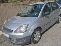 Gebraucht Ford Fiesta 100 PS (73 kW) 2006 Silber Kleinwagen