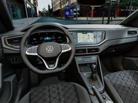 Gebraucht VW Taigo R-line 116 PS (85 kW) 2025 Reflexsilber metallic SUV