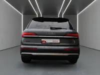 Gebraucht Audi SQ7 Sport 507 PS (372 kW) 2025 Grau SUV