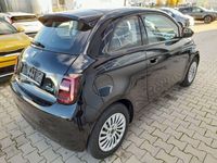 gebraucht Fiat 500e 500e Neuer2023 Klima Tempomat getönte Sche