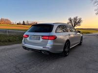 Gebraucht Mercedes E220 AMG 194 PS (142 kW) 2018 Silber Kombi