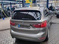 Gebraucht BMW 218 150 PS (110 kW) 2017 Grau Kombi