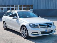 Gebraucht Mercedes C300 235 PS (172 kW) 2011 Weiß Kombi