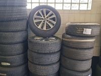 Second-hand VW Multivan Highline 199 CP (146 kW) 2019 Verde Monovolum