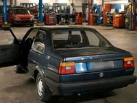 Second-hand VW Jetta 55 CP (40 kW) 1987 Albastru Berlinǎ