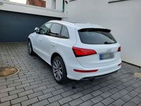 gebraucht Audi Q5 3.0TDI quattro Panoramadach Distronic Keyless Go