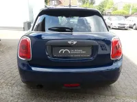Gebraucht Mini ONE 102 PS (75 kW) 2018 Blau Kleinwagen