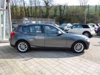 Gebraucht BMW 118 Advantage 136 PS (100 kW) 2018 Grau Kleinwagen